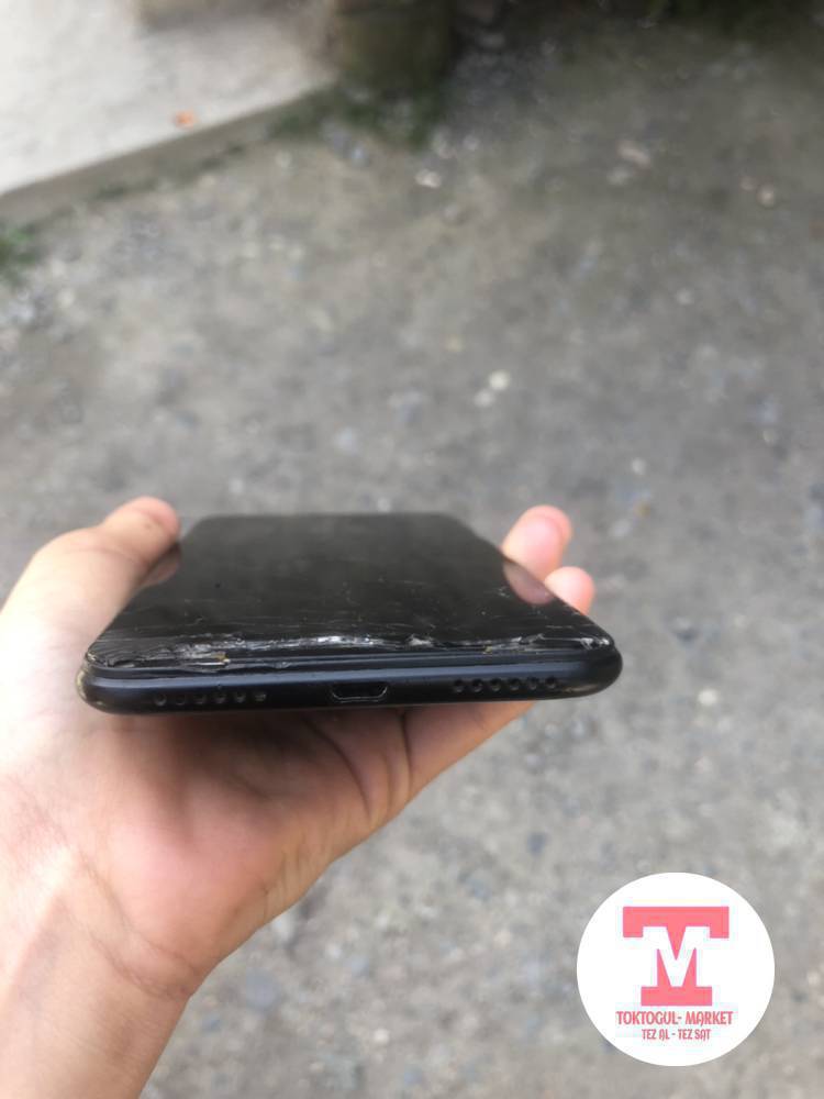 Redmi note 6 pro
32 гб 
Состояние плохая🥲