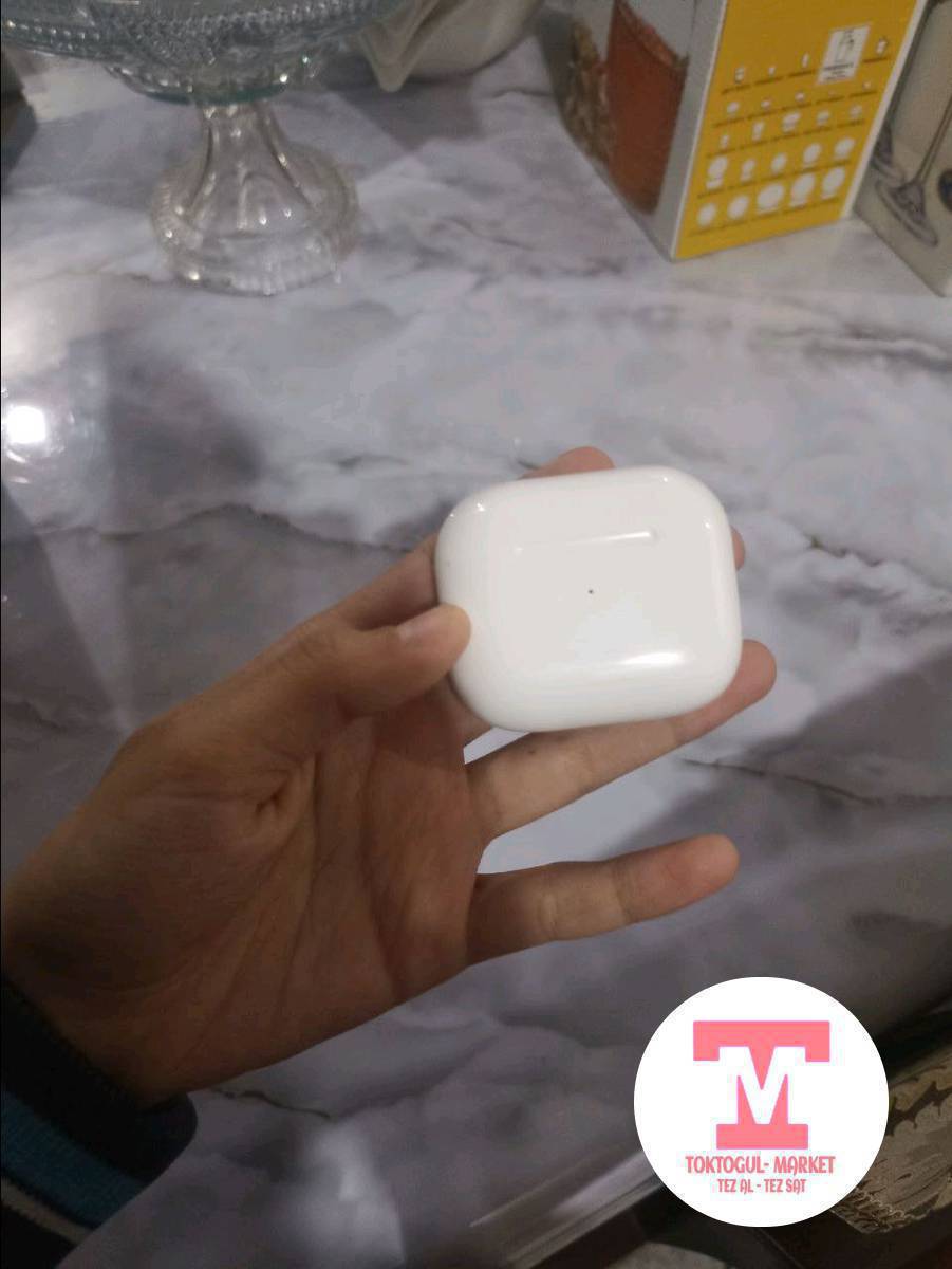 наушник Airpods pro 800сом 
Power bank модель hoco 20w 1500с
наушник жаны эле алынган 
тушуруп берем Ватцапга жазыныздар