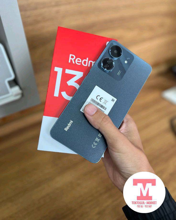 Сатылат 
Redmi 13c состояние почти масло
Бу
Память 128гб-оперативка 6гб
алганыма ас эле болду
тушуруп берем
цвет:синий-голубой