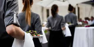 Кафеге иштегенге  кыз келиндер керек туруктуу, жоопкерчиликтуу иштейм дегендер байланышыныздар чычкан пост ГАИнин жанында акчасы күнүнө төлөнөт 1200/1500 сомдон