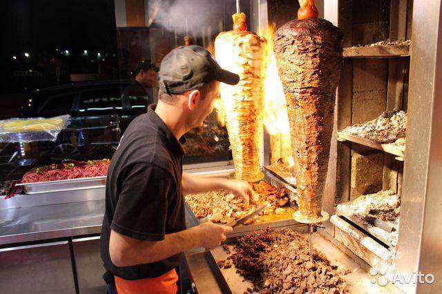 «Гурман»тез-татымына жумушка керек;
-Сушист балдар(опыт менен)
-Шаурмист балдар(опыт менен)
-Кассага кыз-келиндер керек !!!

10:00 дон 23:00го чейин.жумуштан кийин жеткизебиз 0507999191