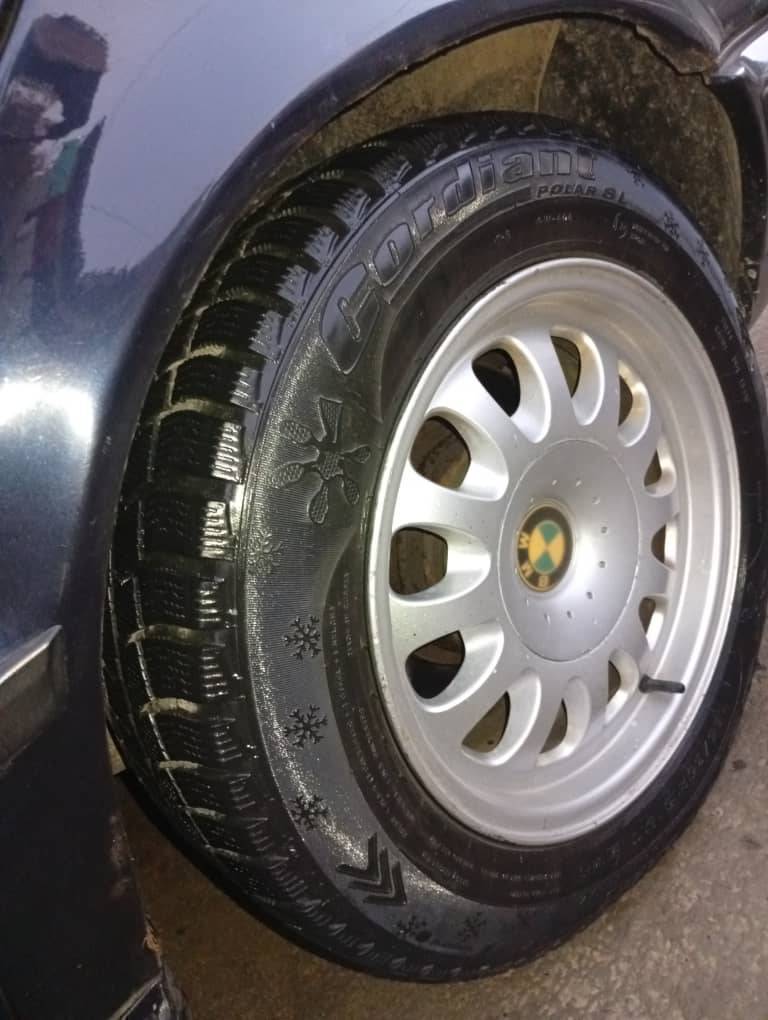 195/65/15  Ушул балондор сатылат дискасы мн -16,000сом  Только покрышки -9000сом 
Тел: 0700992005