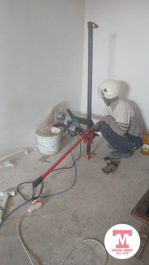 Ассолому алейкум Токтогулдук жерделтер. Эми вентиляция вытечканын бардык турун жасайбыз. Жаны аппараттар келди. Горизонтальной вертикальной тешкен суу менен кургак жана плита тешкен аппараттар келди. Кандай уй болсо да жасай беребиз. Баардык турун чан, суу кылбай таза аккуратно тешебиз. 
0504858550