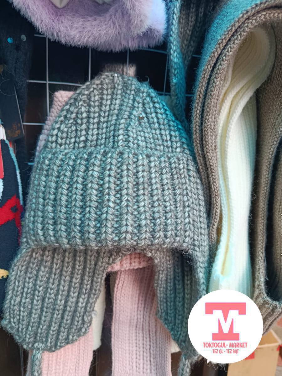 Кыздар тренддеги шапкалар бар  ынгайлуу жылуу жумшак качество 👍🏻🔥🔥