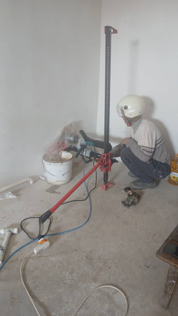 Алмазной  сверление менен фундамент, дымоход, Айнек, эшик, вентиляция, вытежка, плита, монолит, поровойдун печкасын дагы тешебиз. Реска, пиланын баардык туру бар. Жаны аппараттар келген. Уйдун ичин чаны суусу жок таптаза кылып тешебиз. Каронканын баардык туру бар 20дан баштап 200го чейин 0504858550