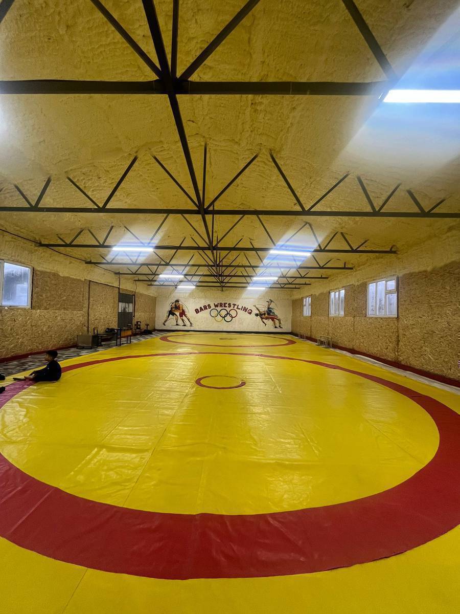 Спорт клуб Багынбас набор парней и девушек от 5 лет. Кик бокс, рукопашный бой, универсальная борьба, Кулатуу, самозащита.
С Полный условием!
Связь,whatsapp 0505170601