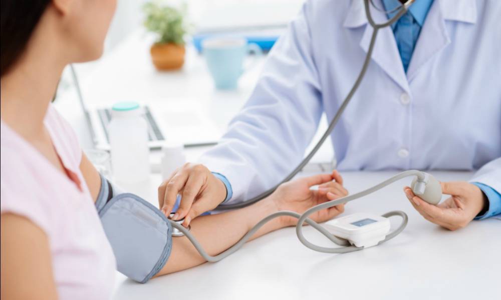 Терапевт,кардиолог.врач высшей категории.
ЭКГ с расшифровкой.! 0776459289 вотсап.пишите. Адр:ул.Суеркулова25. напротив кафе Сыдык болуш. 
Прием с 11.00-до14.00.по записи

Давления 120/80 Жогорку болбошу керек. 
Возрастной деген болбойт. Давления (Кан басымы) оорубайт,билинбейт. Ошону учун коркунучтуу.
90пайыз инсульттун себеби кан басымдын жогорулашынан болот.
Бир гана кан басымын билишибиз керек!