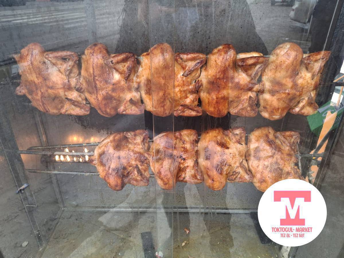 Саламатсыздарбы грильге заказ бериниздер халал жана даамду Тойлорго, туштондунгонго куда тосконго бышырып беребиз адрес Ала Белде баасы 450 , 500 сомдон лаваш соусу кошуп берилет жеткирип беруу бекер чалыныздар тел номер 0709102101