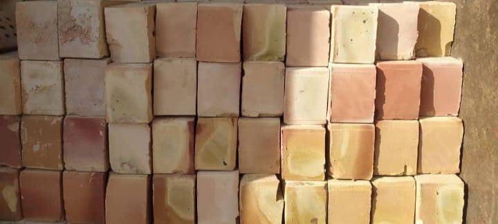 Кирпич сатылат 14 сомдон