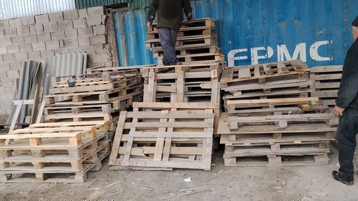 Поддон сатылат 400сом
40шт бар