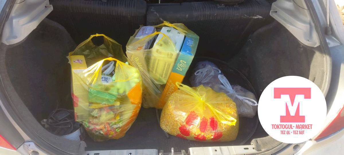 Токтогул баазарынан адашып салып койоуптур кимдики 507166994 байланышып алып кеткиле