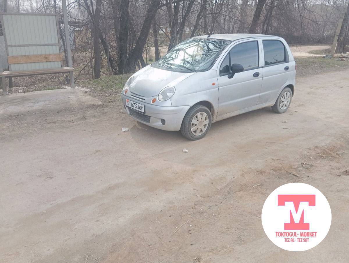 2011 жылы мотор коробка зынк салон таза чирик жок технический тын електиричиства зынк Ева полик кожа салон баасы 230 обмен 210 мерс болсо суйлошобуз налга алам дегендер суйлошобуз Кеми болот