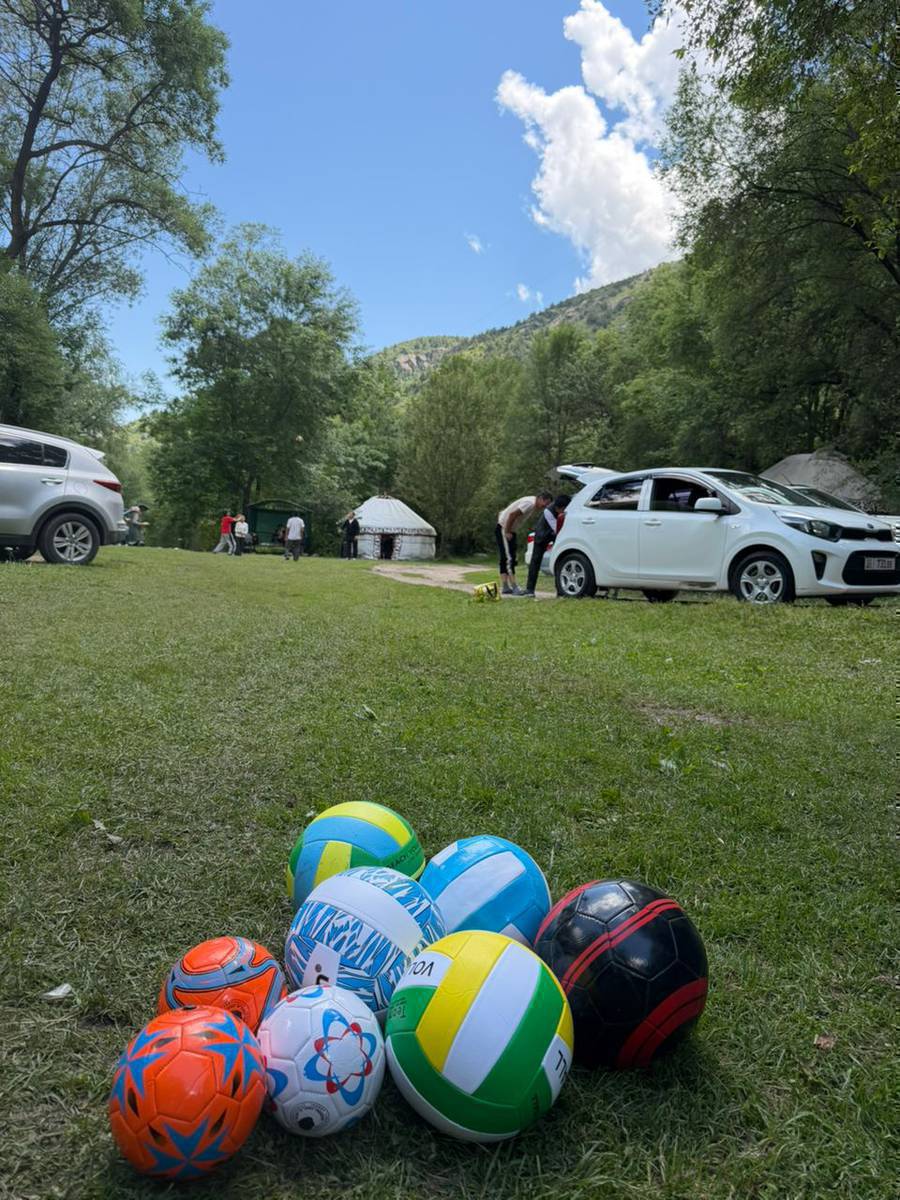 Чычкан капчыгай⛰️
Уч арал.🏕️
🍃Эс алуу борбору иштеп жатат,
бизде боз уйлор 🛖тапчандар бар 
Казан,тулга,самоор,мангал,идиш аяк берилет🍃
Бизде Шерине,куда тосуу,туулган кун 10,20,жылдык ж.б нерсе откорсо болот
0709918195💫