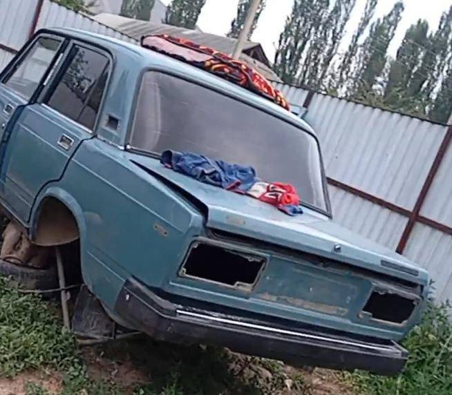 2107 кузув сатылат 
КР  Ном  документ бар жашыл түстө кузув таза