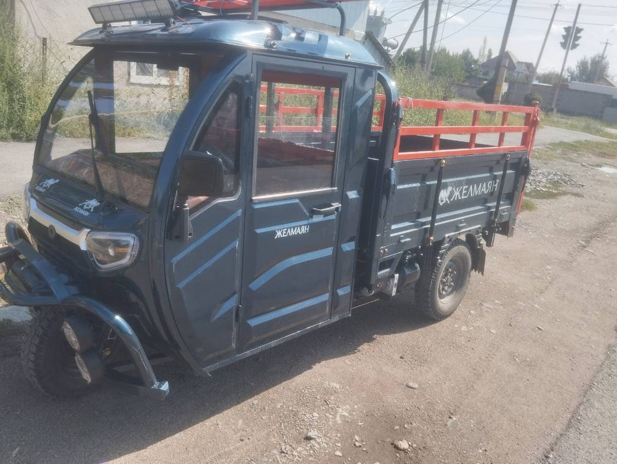Желмаян кызматта токтогул Ичи 300 сом
1-тонна жүк көтөрөт