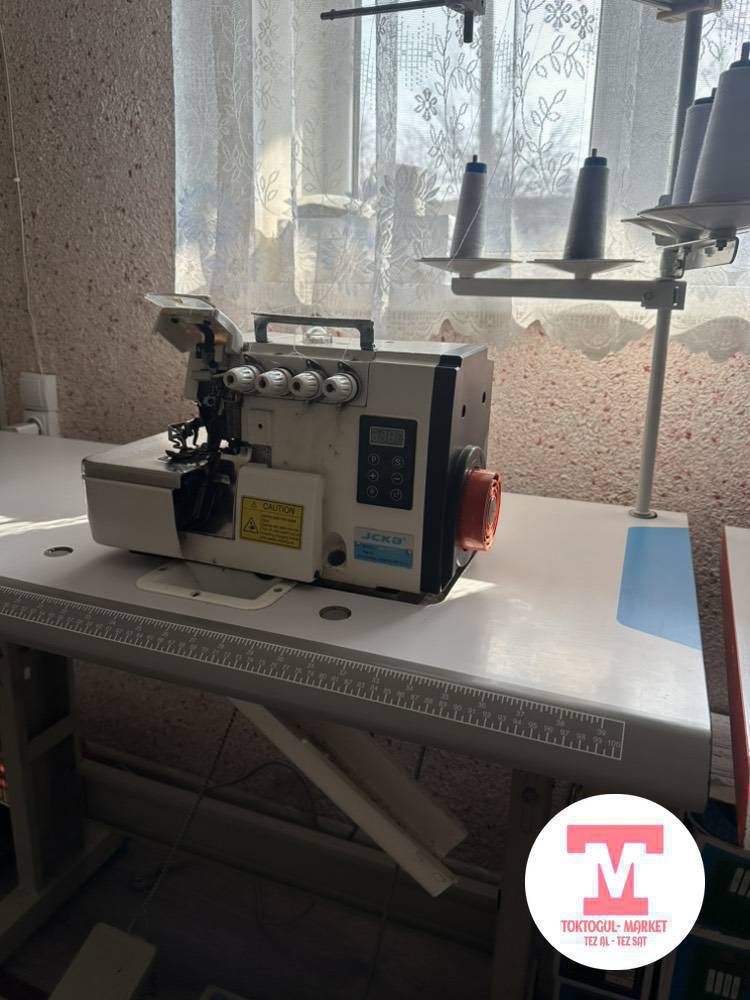 Торт жиптик машинка сатылат, абалы жакшы, бир кол колдонулган , баасы 18000 мин