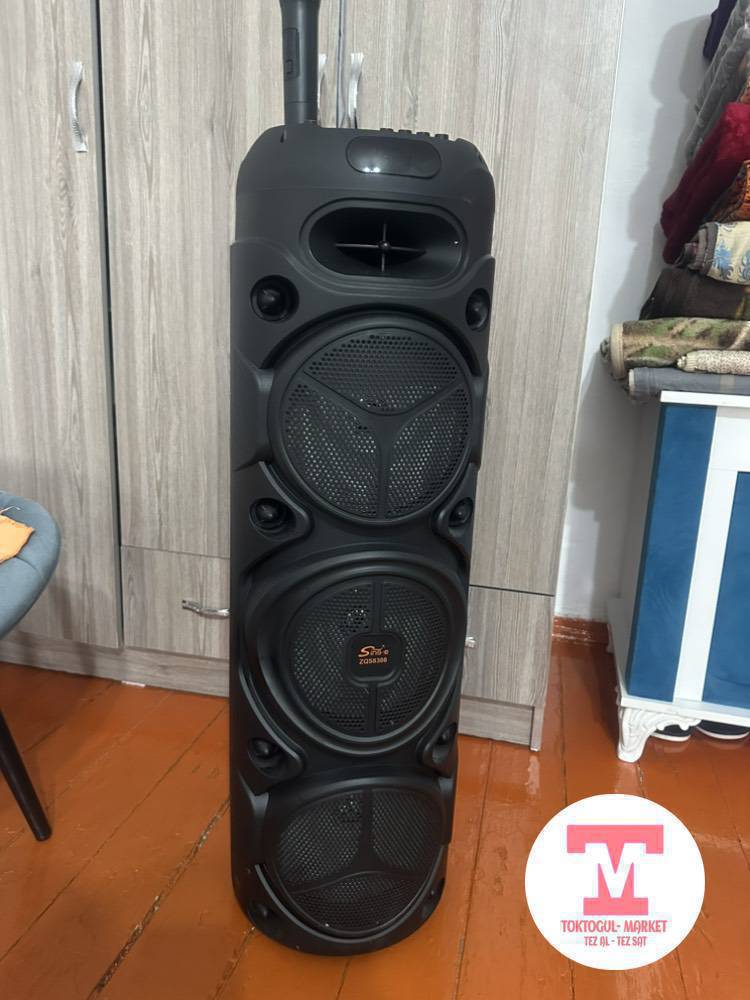 Жаны калонка Сатылат 4000сом анан торт полкалуу шкаф сатылат абалы жакшы 3000сом