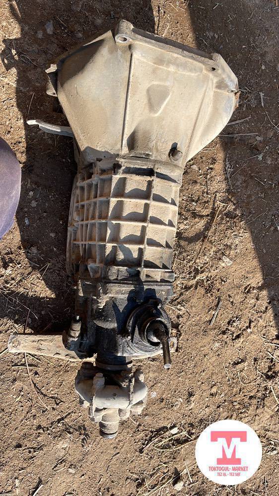 Коробка сатылат 5ступка состояние жакшы 9мин сом