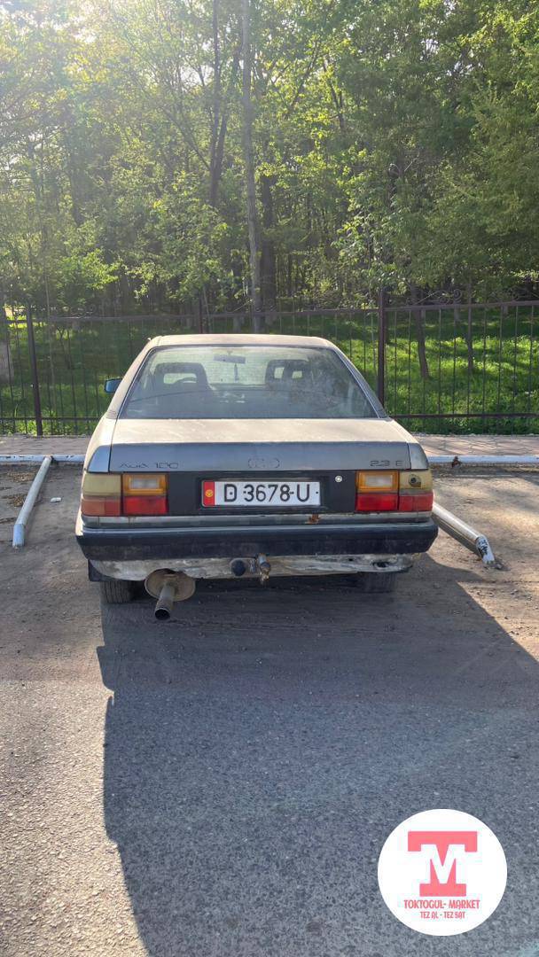 Audi100 сатылат