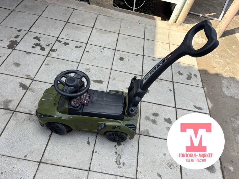 Ушул машина сатылат, бортиктери дагы бар ,б/у
Состояние жакшы ,1500 с берем