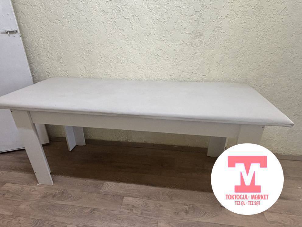 Кушетка сатылат кожа, жаны бойдон, жук жыйганга болот , салонго болот