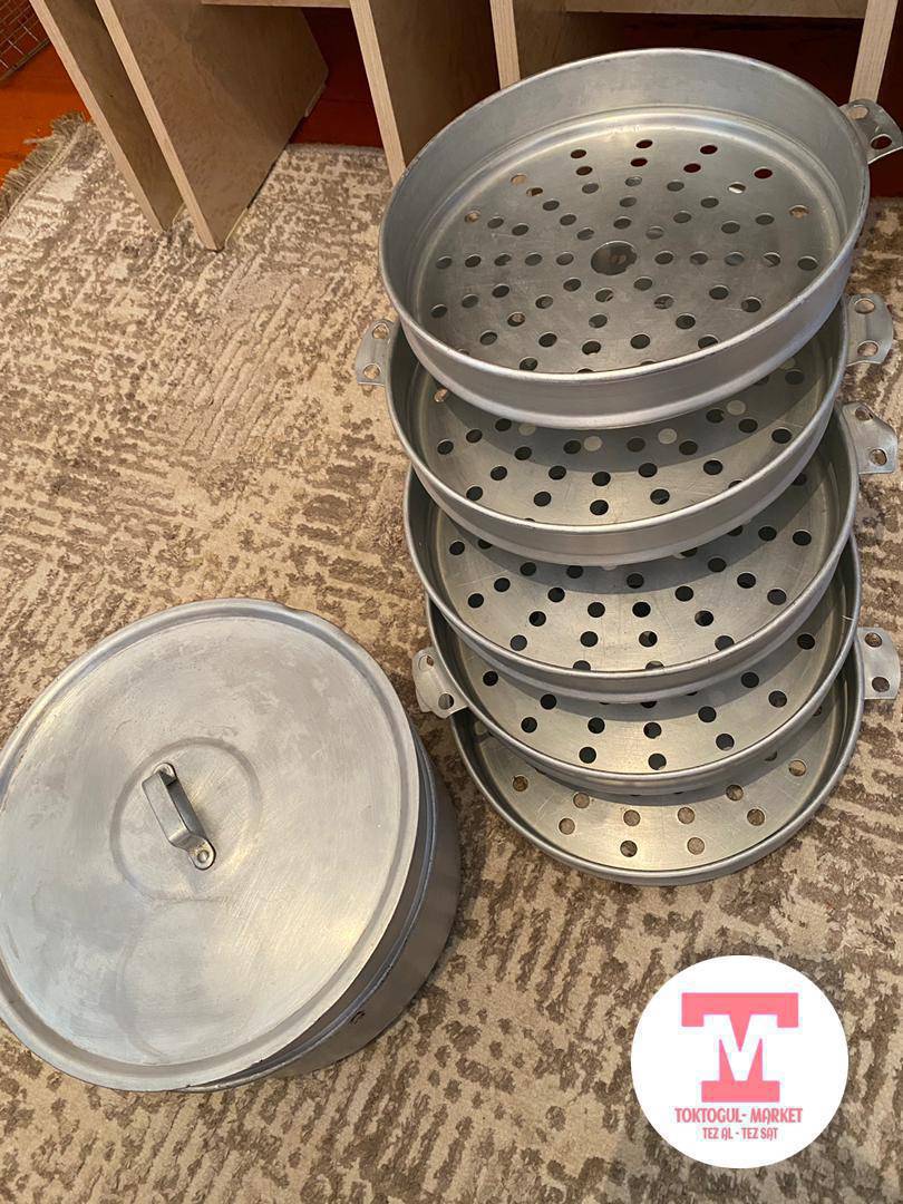 Манты Карскан Сатылат анан ушул жук жыйгыч сатылат Манты карскан 6 табагы менен 4000сом жук жыйгыч 4500 таза колдонулган жаны еле бойдон