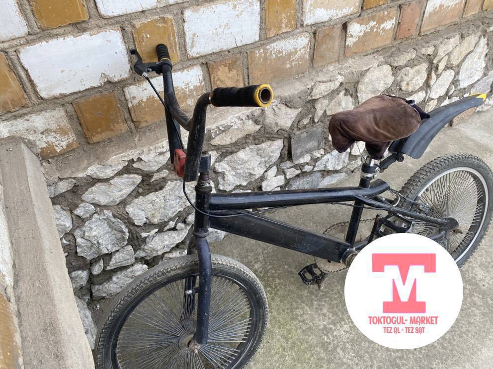 Бмх сатылат срочно акча керек 2000 сом кеми бар