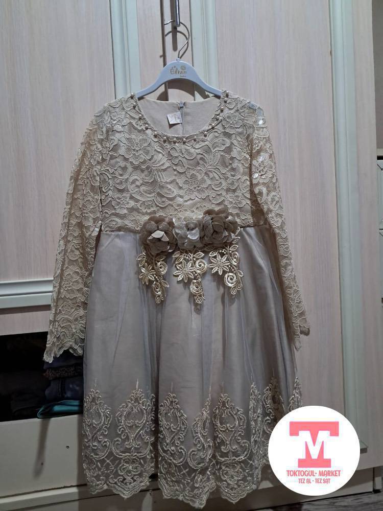 Көйнөктөр Сатылат! Эки көйнөк бири Чоң - бир Кичне 1.2класска келет 🔥🔥🔥