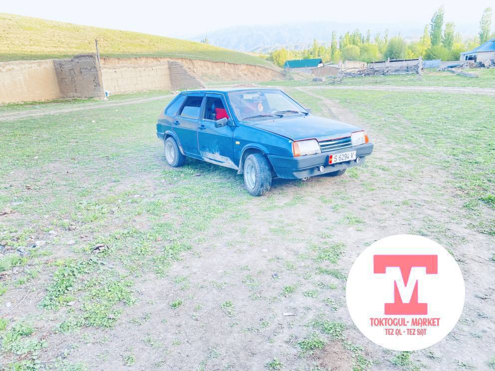 Биро машина Дан Самсунг а40 телефонун Анан дагы 1 телефонду Урдап кетиптир машинадагы регыстраторшо беттери тушуп калымтыр ошону жакшылыкча берип койгула антреме уяат кылам суроттогу машинадан алган жакшылыкча берип кой