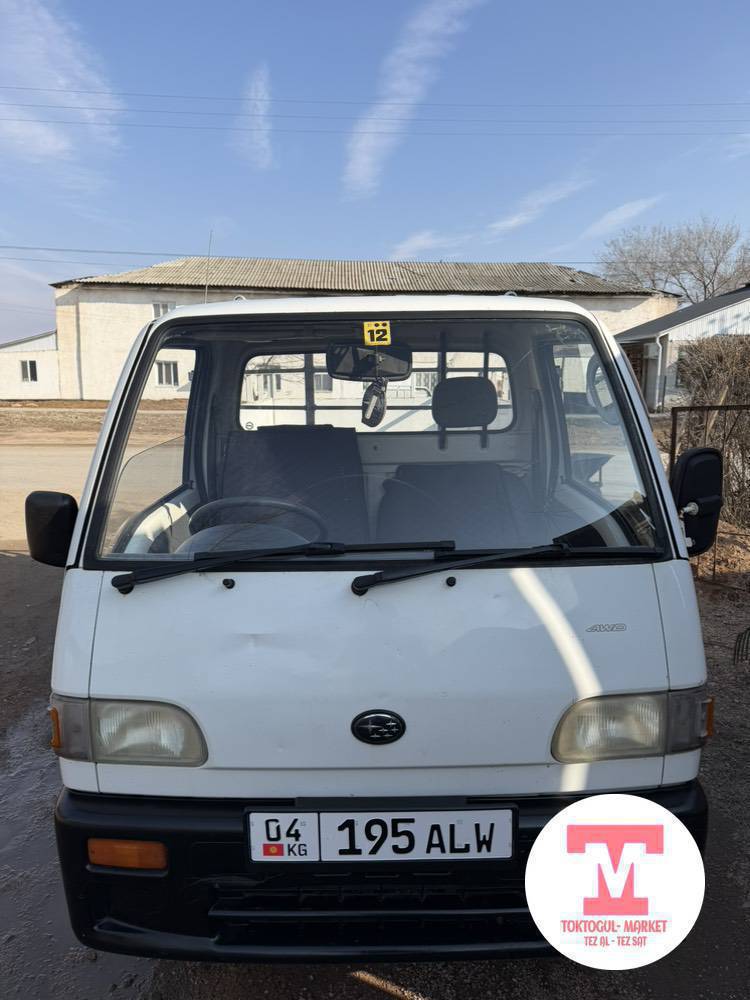 Subaru sambar 1993 г. вып,0,650m3,чистый японец, правый руль,механика, заводская грузоподьемность 650 кг,4 wd.