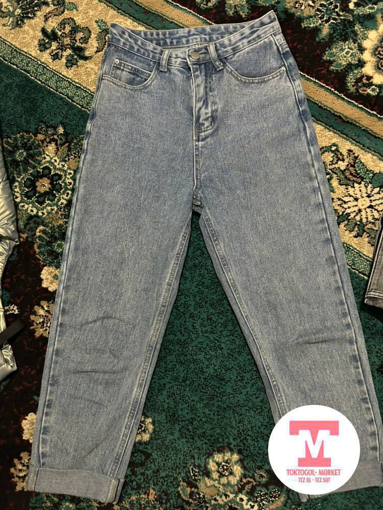 Джинсалар 300 сомдон 
Кроссовки 200