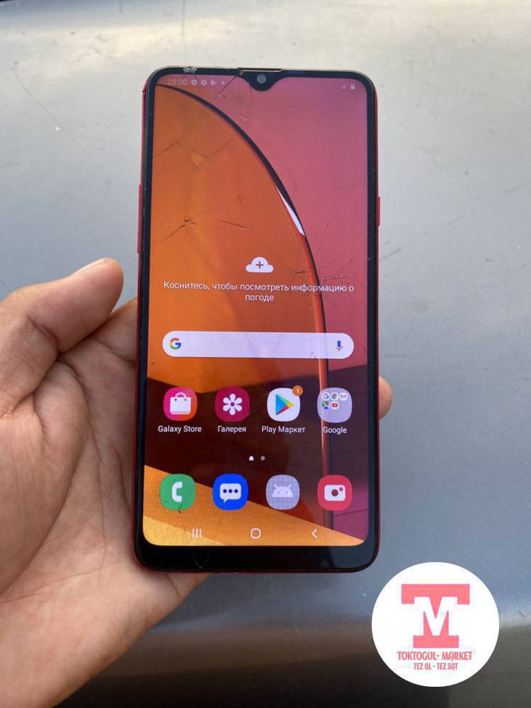 Срочно Samsung galaxy A 20s телефону сатылат
Абалы суроттогудой, баардыгы иштейт колдонсо болот. Катпайт, заряд жакшы кармайт 
Баасы 1000сом (кеми жок)