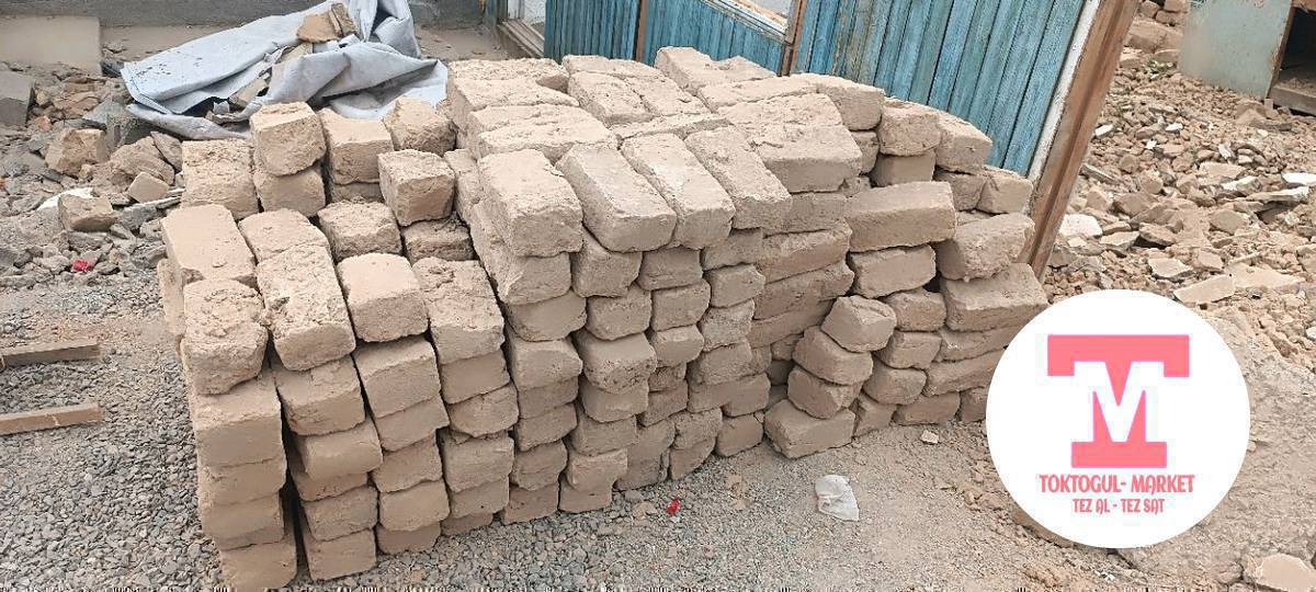 Чийки кирпич сатылат 1000 шт бар 6 сом.