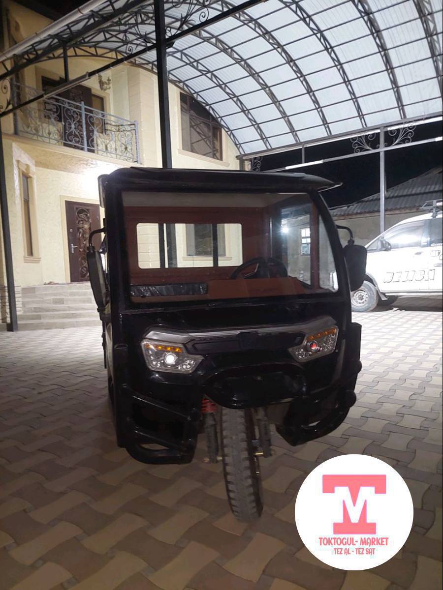 Кабиналуу Муравей сатылат 
Бренд BOBO motors!
Грозоподьемность 1500
Жыгарылган жылы 2025 жылкы
Жаны 2-3 жолу айдалган
Запас хода 60 км
розноняется до 59 км
пониженный повышенный функциялар бар!
Байланыш номери 0707818491