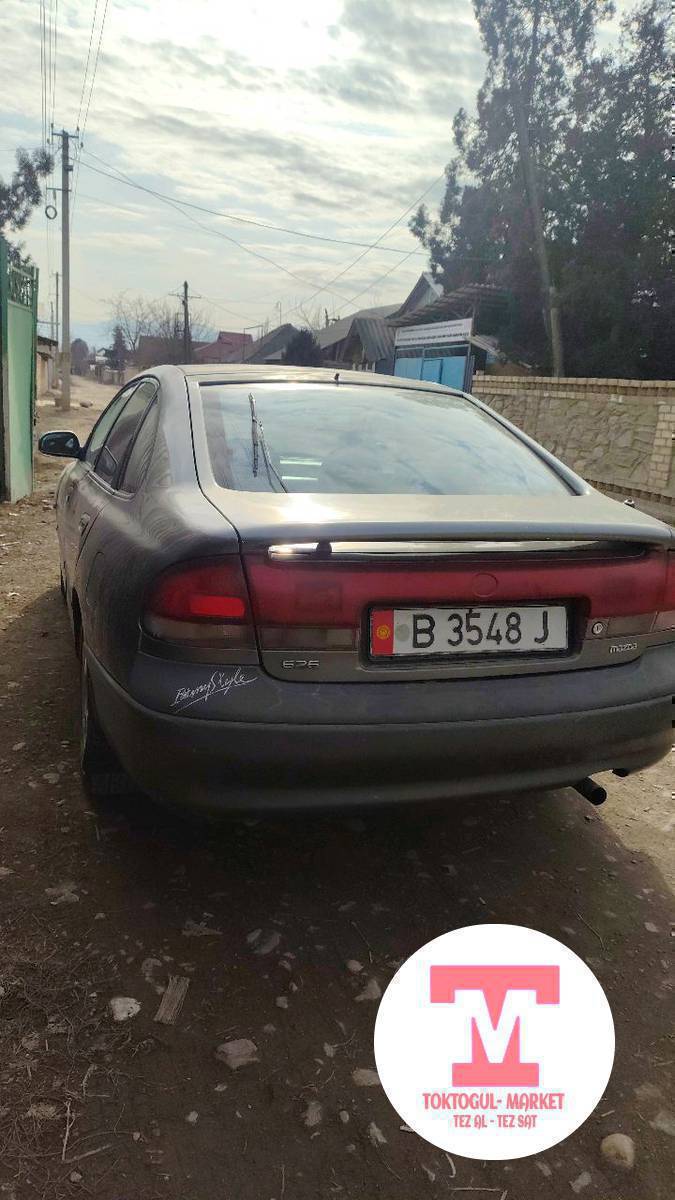 Мазда Кронос 626 
Объем 2.0 бензин !
Жылы 1992 
Тартыштары өтө жакшы , капот менен  сол крылого покраска бериш керек !