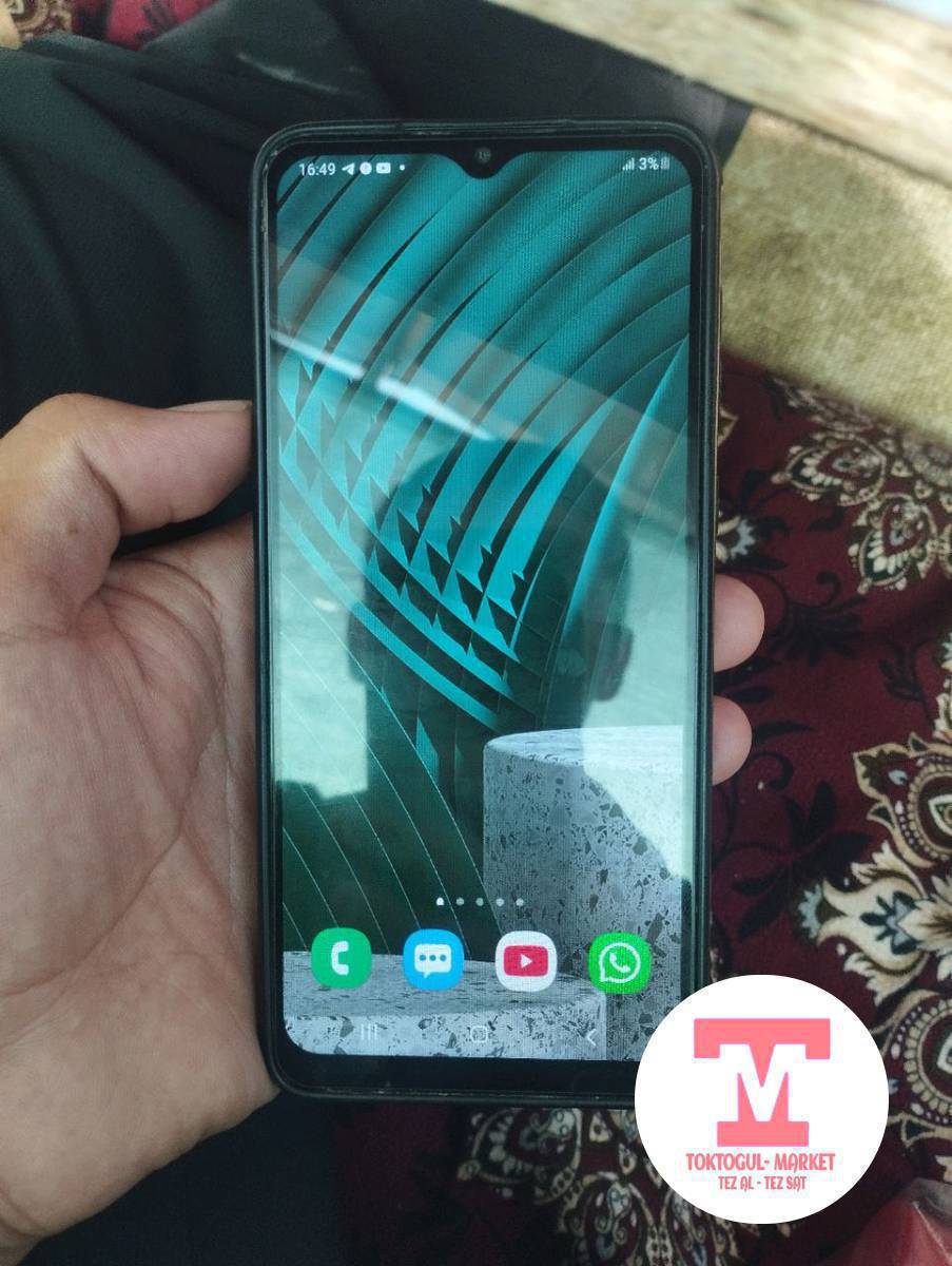 Срочно Samsung galaxy A02 сатылат
памяти 64гб
баасы 3400сом (кеми бар)