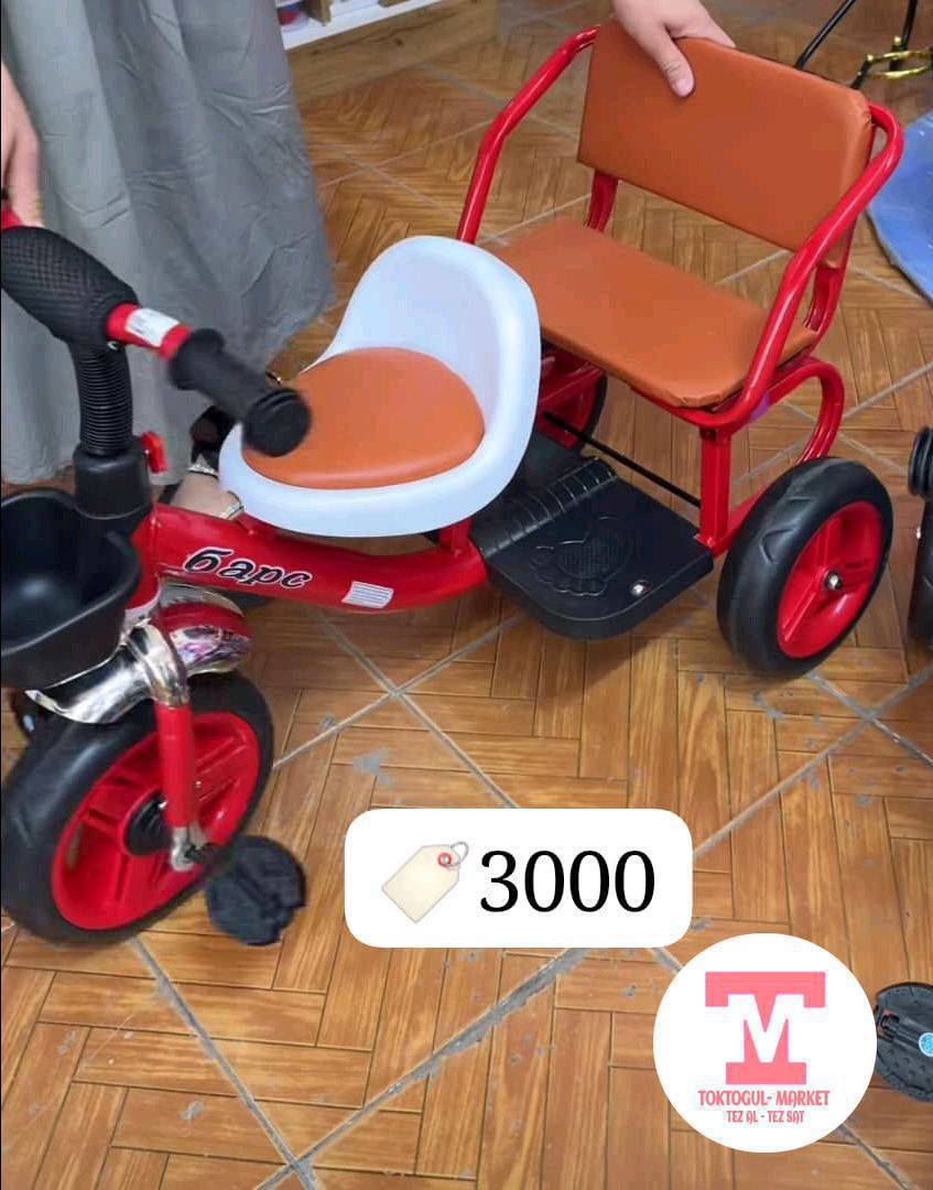 и есть другие разные игрушки ....