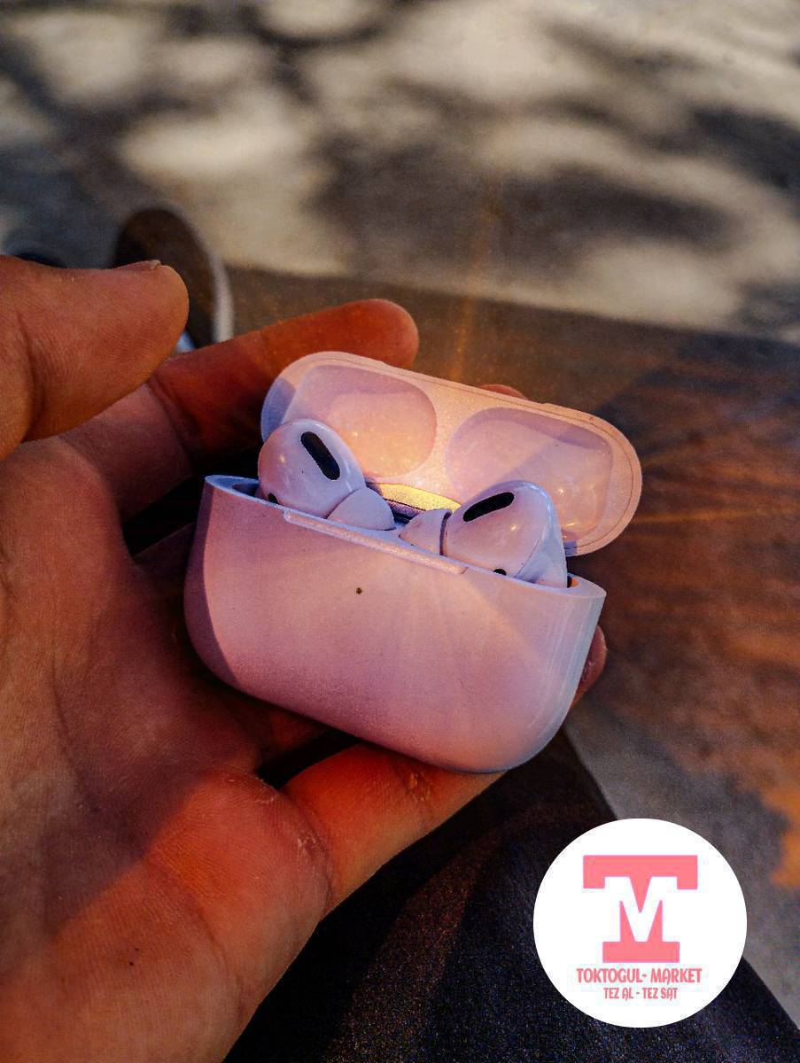 AirPods 2 Pro сатылат зарядкасы менен 
КАЧЕСТВО БОМБА!!!