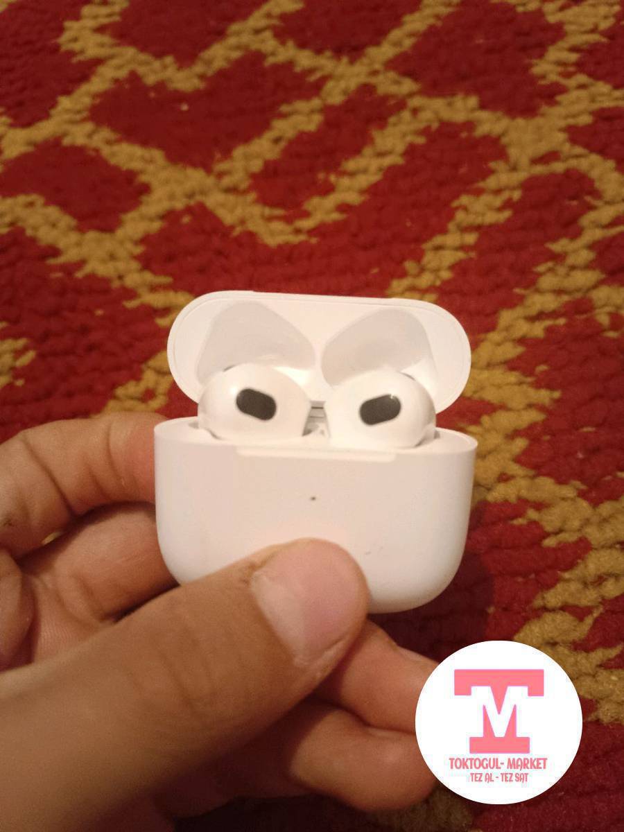 airpods🔥🔥🔥
сатылат баасы болгону 450сом
зарядка айфонский 
зарядкасы ичинде болот
колдонулган эмес