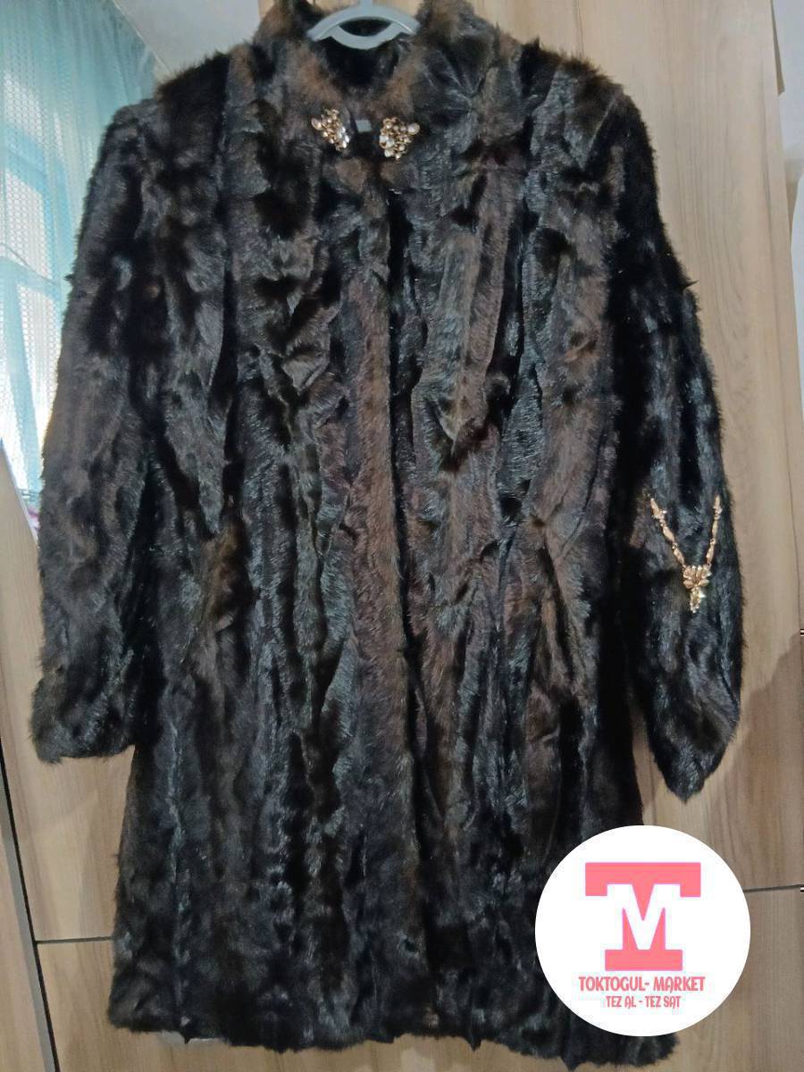 Эка шуба сатылат жаны бойдон кичирак келип калды 46р