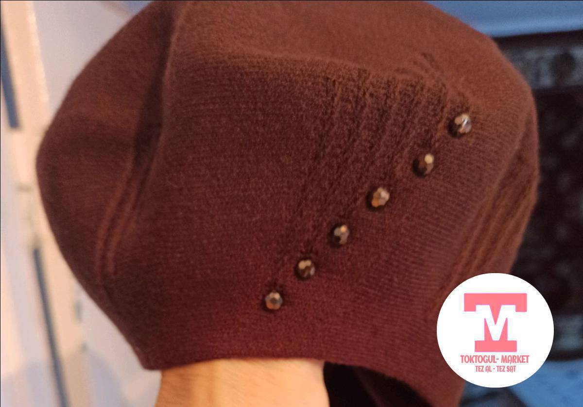 ушул женский шапка сатылат Бир эле жолу кийилген баасы 500 сом