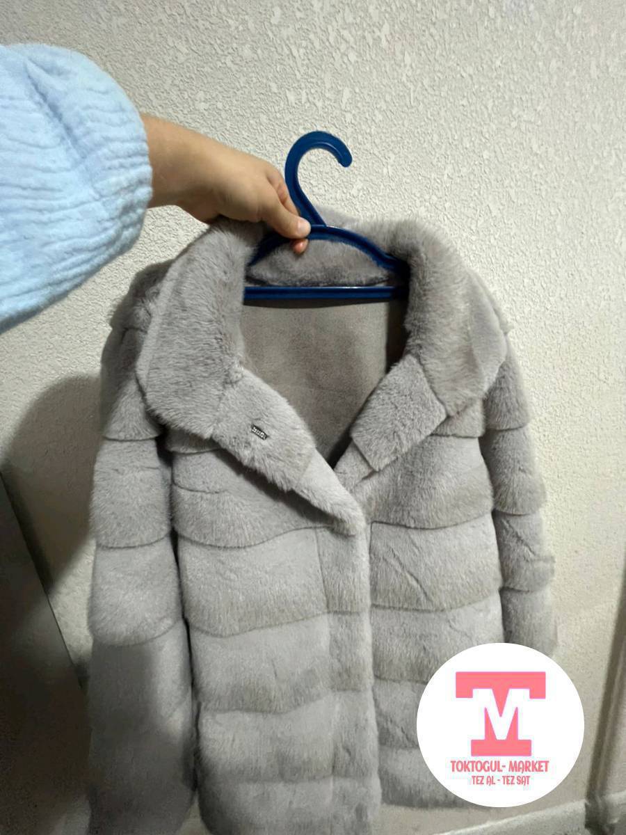 эко шуба под соболь сатылат 46-48 р. жап жаны бойдон.