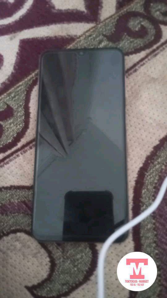 срочно телефон  сатылат  6000минге