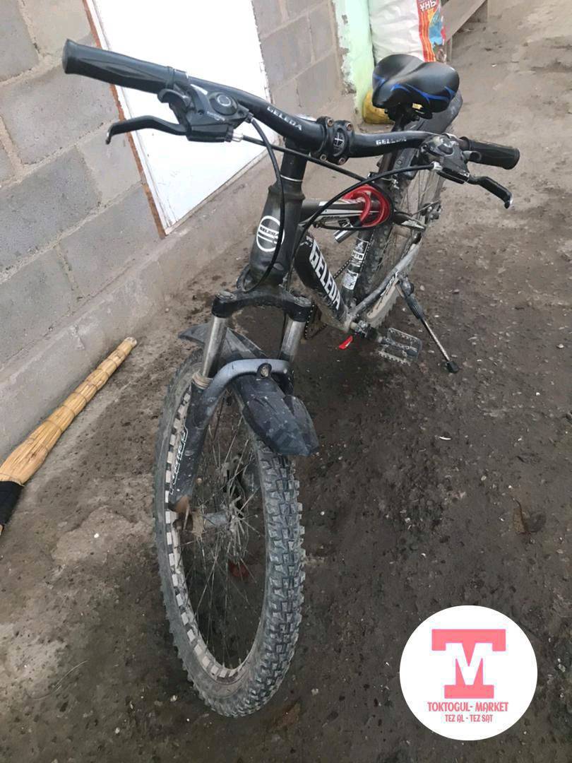 ушугу Вейлик сатылат состояние идеал жакшы абалда срочно алп кеткиле