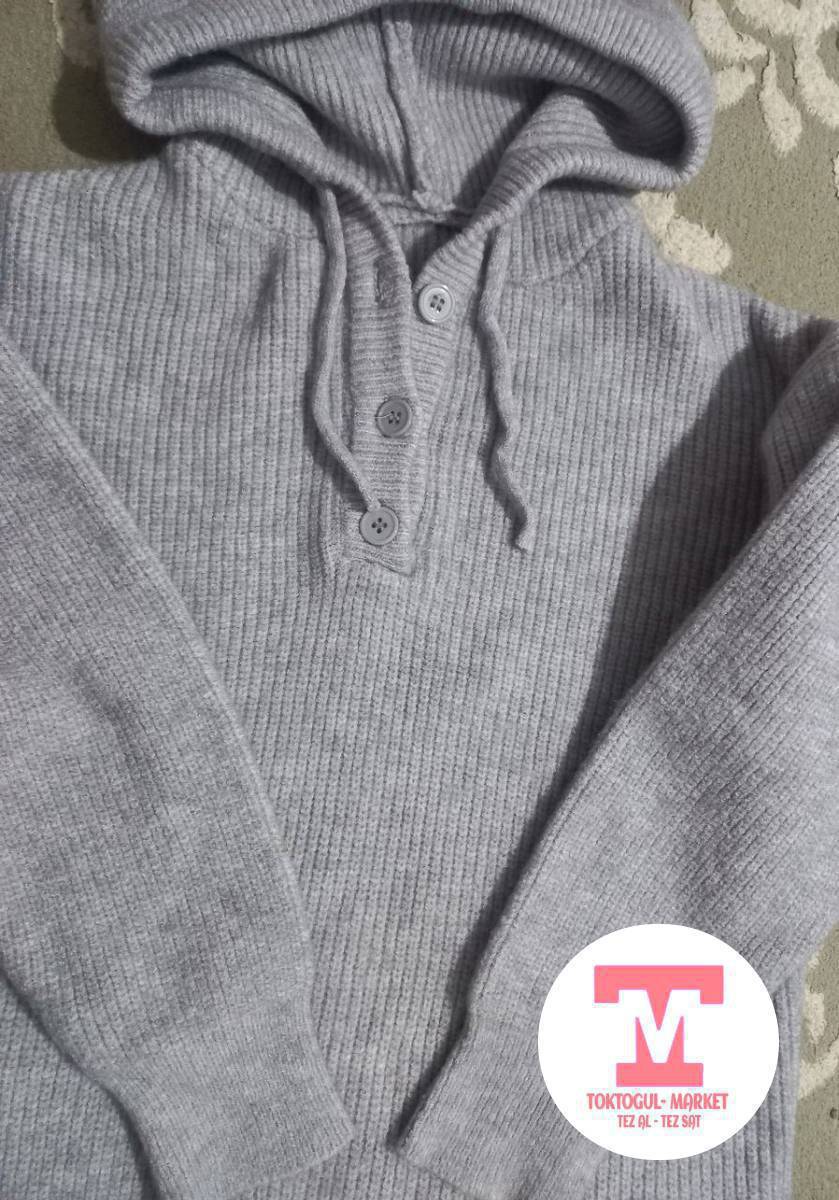 Сатылат абалы жакшы жаны бойдон
размер M чермий 3XL