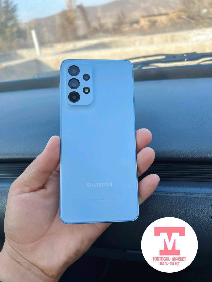 Срочно Samsung galaxy A33 5G телефону сатылат 
Абалы ото жакшы (идеальное)
памяти 8/128
Баасы 9500сом (кеми бар). (обмен баасы 14000сом)
Обмен есть на айфон