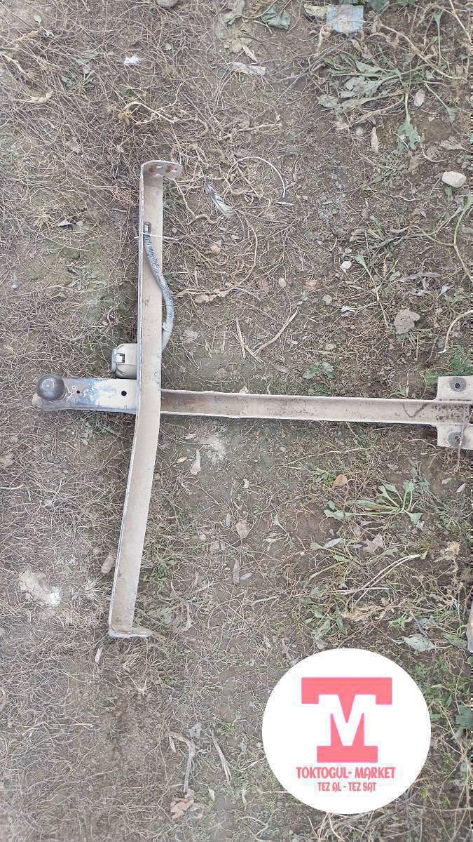 жигулиге 07ге фаркоп сатылат 
жигули чачылып жатат запчастар бар