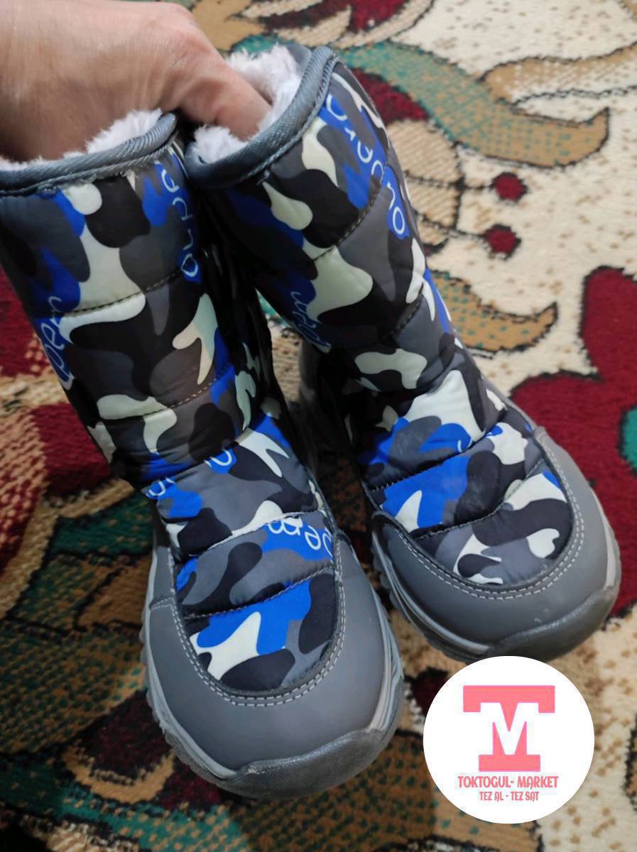 ушул сопоги сатылат жаны раз мер 34бар дагы 27размер бар