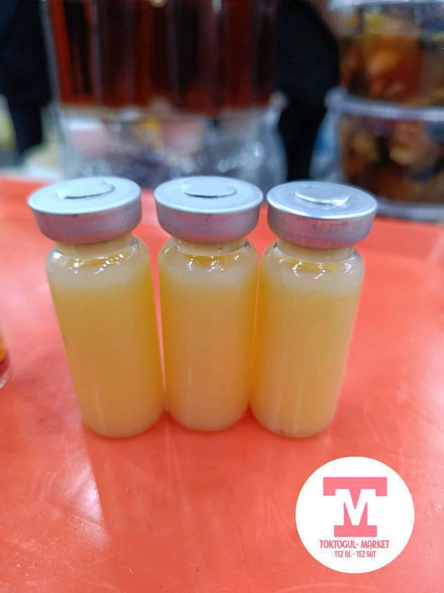 Бал эне аары сүтү ( маточный молочко) сатылат.Дарычылык касиетин интернеттен таап  окусаңар болот.