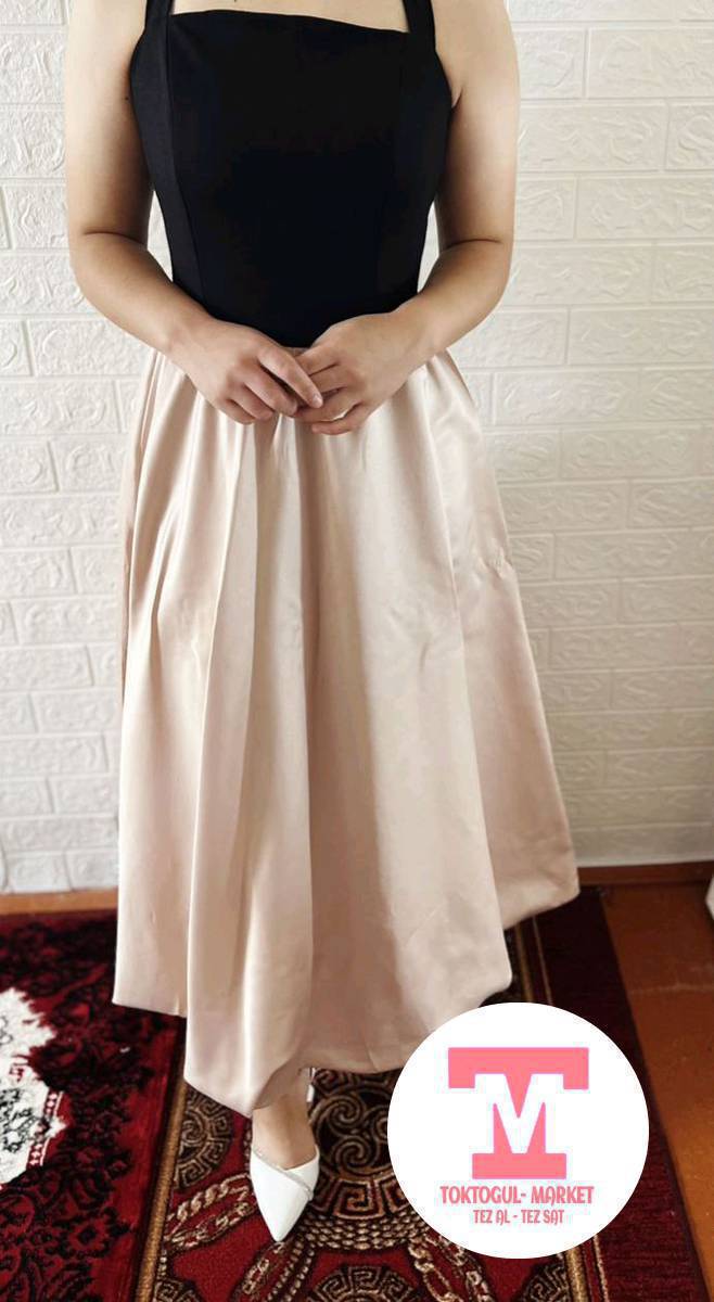 ушул вечерный көйнөктөрдү сатылат бир эле кийилген  келишим баада